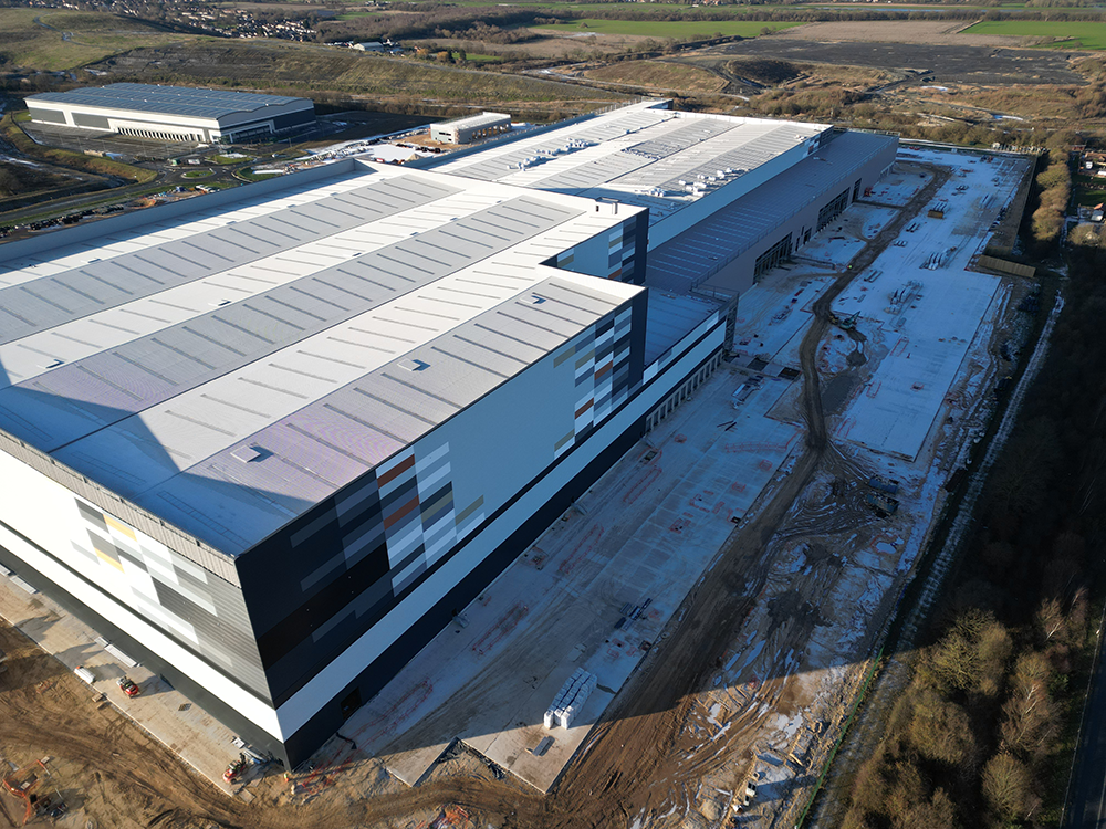 Home Bargains Doncaster DC hits structural milestone