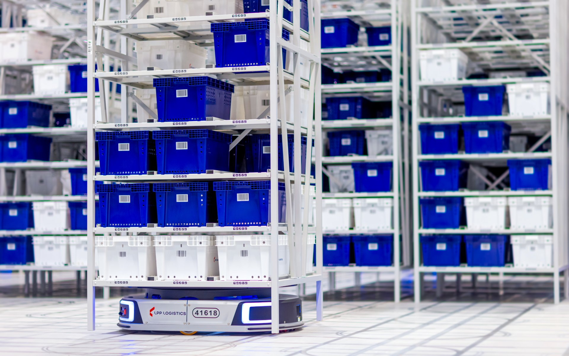 LPP scales robotic fashion fulfilment network