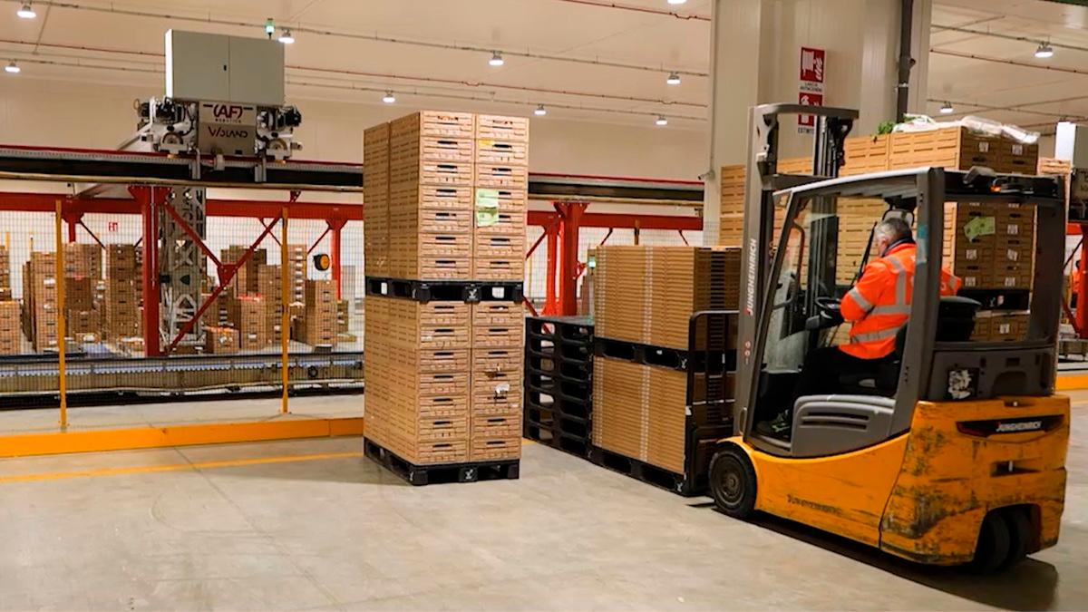 Tosca and Cabka launch circular pallet system