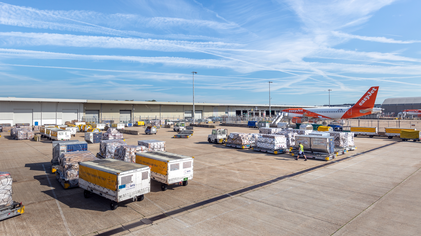 Gatwick secures cargo centre for freight growth