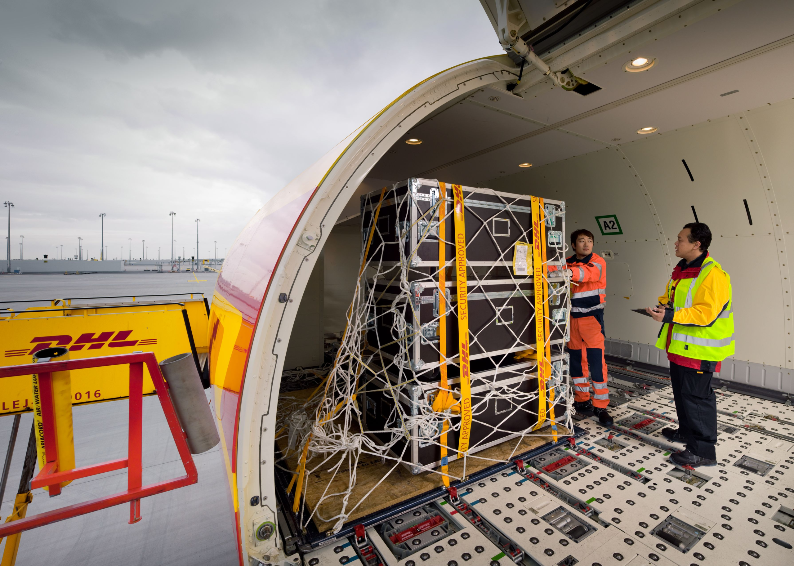 DHL Express launches heavyweight express service