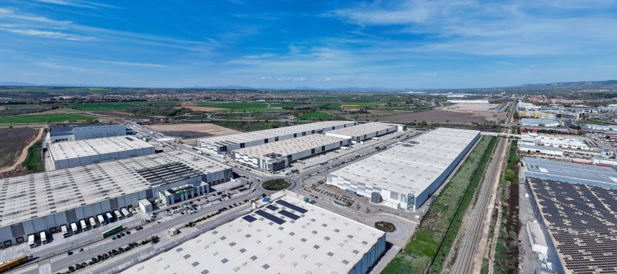 Cainiao brings climbing robots into Dutch fulfilment
