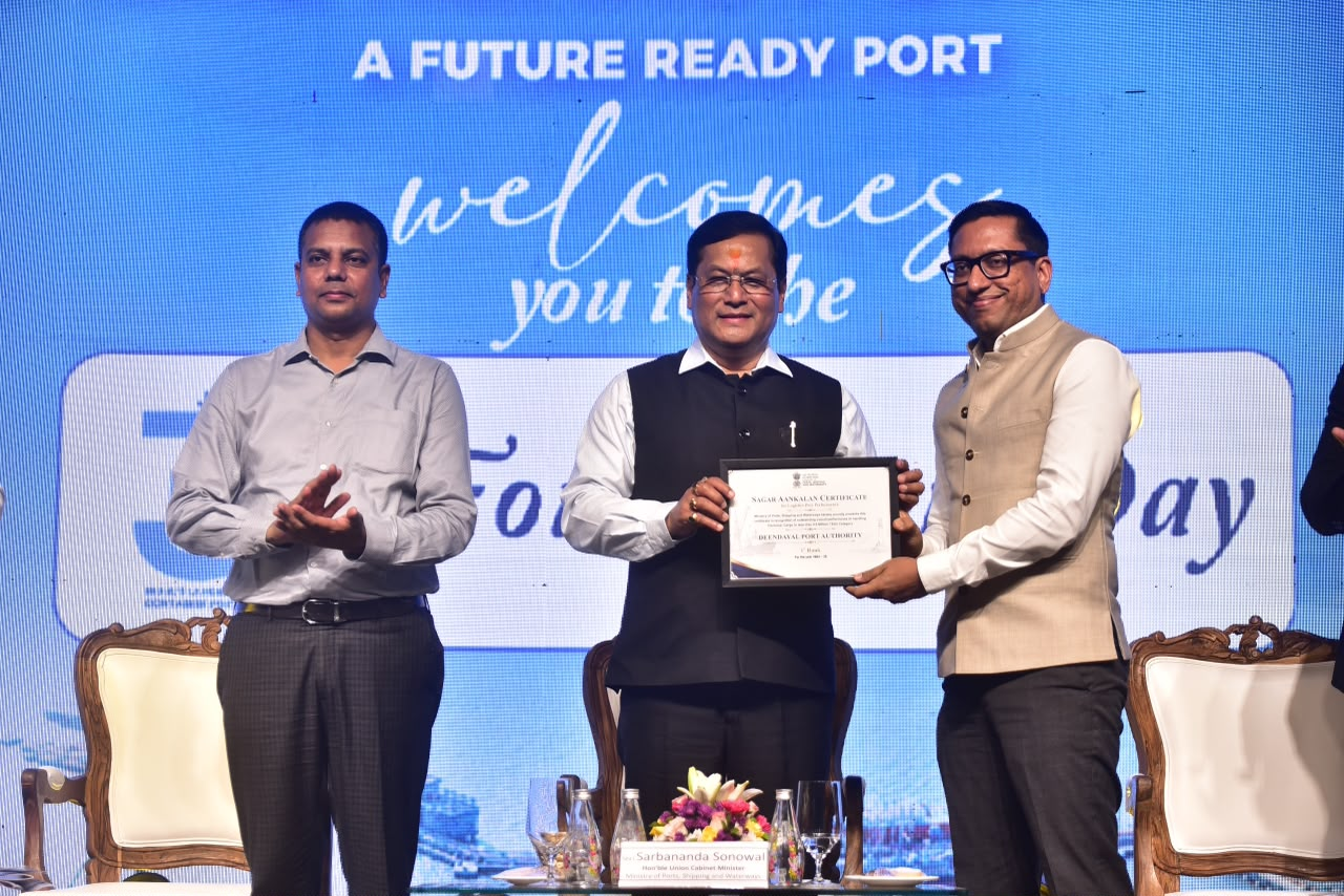 Deendayal Port wins container handling recognition Deendayal Port wins container handling recognition