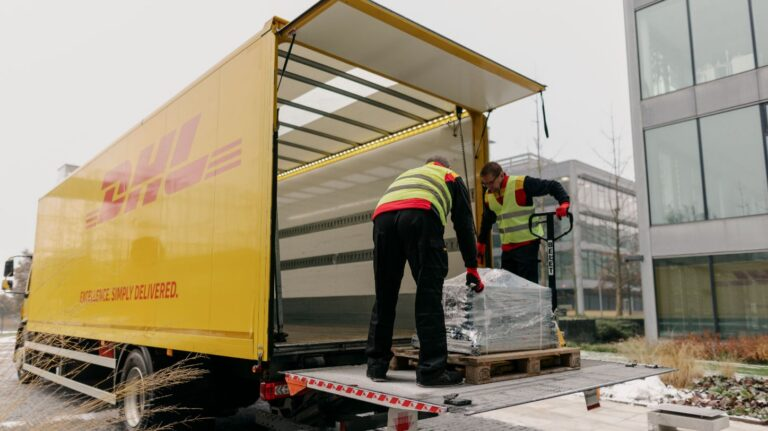 DHL expands Asia Pacific data-centre logistics network DHL expands Asia Pacific data-centre logistics network