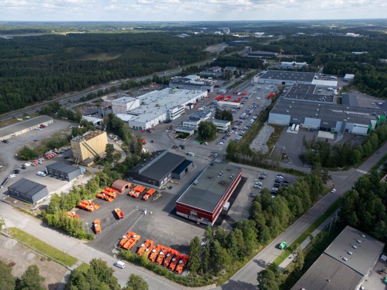 Sandvik builds Turku logistics hub Sandvik builds Turku logistics hub