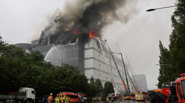 Inside the warehouse fire that stopped Coupang Inside the warehouse fire that stopped Coupang