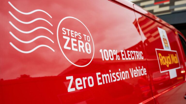 Royal Mail cuts parcel carbon to 164g