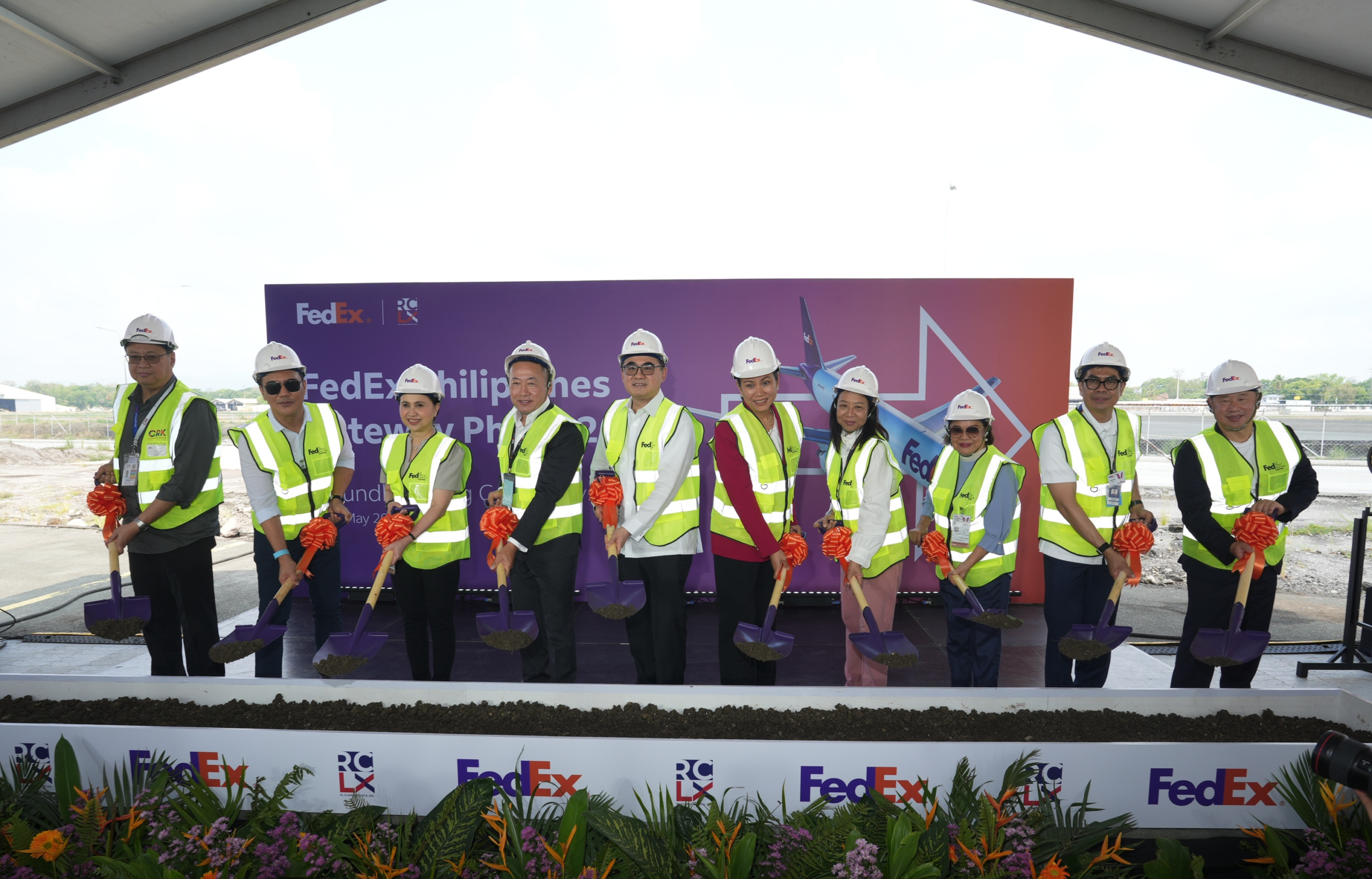 PEZA considers 24-hour office at FedEx Clark