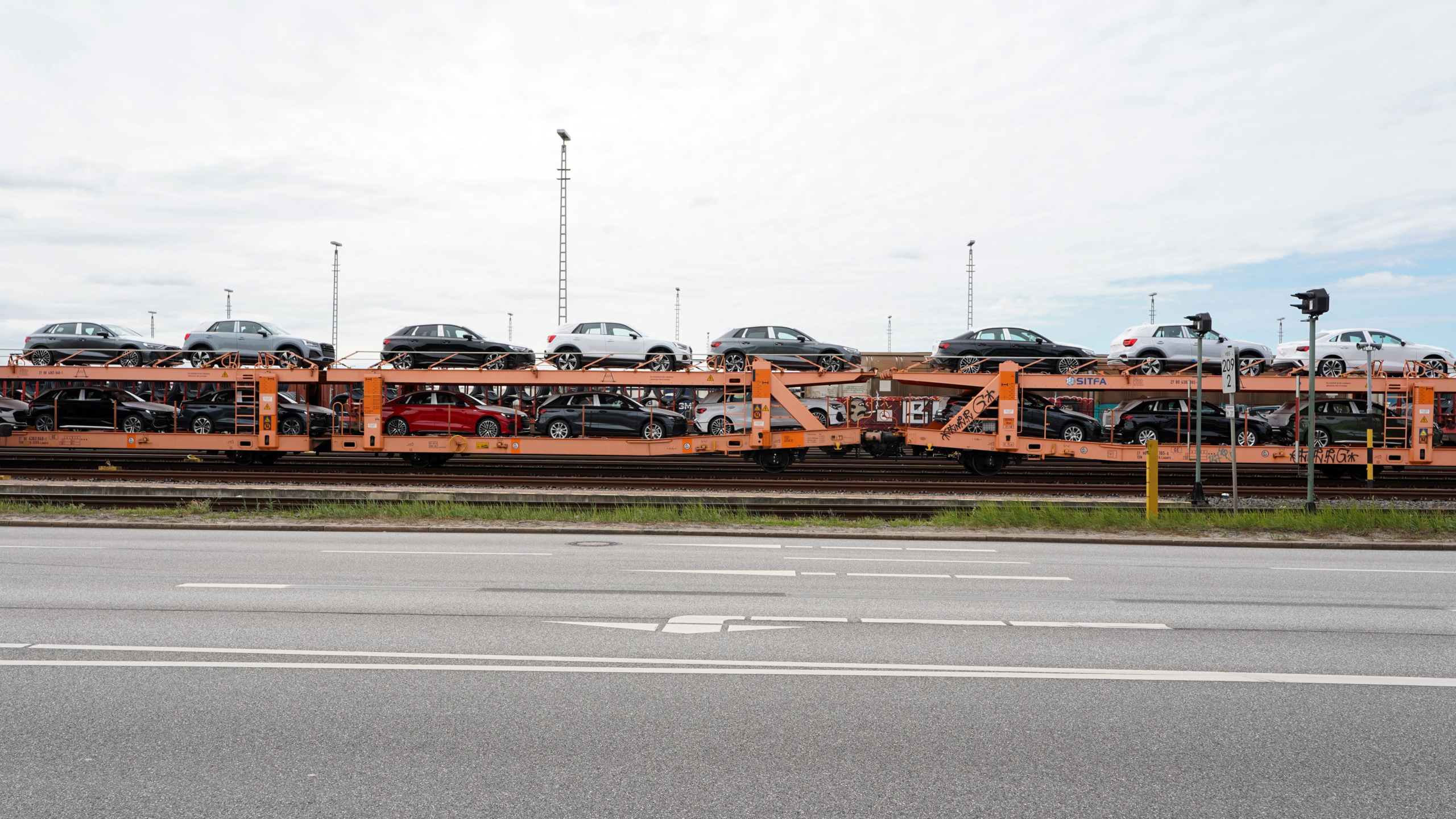 Telekom and Unikie automate Audi rail loading
