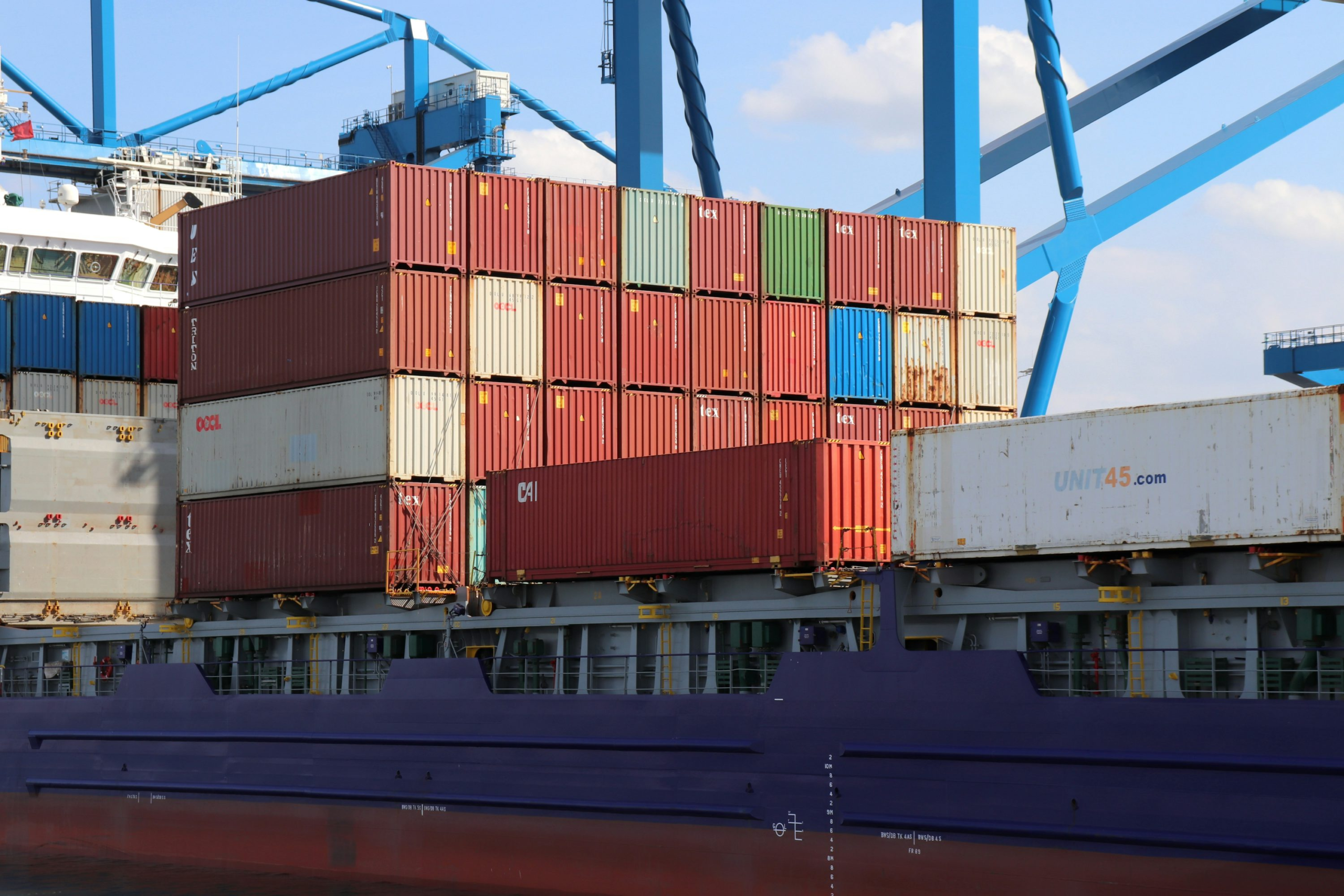 A.P. Moller Capital takes majority Euroports stake A.P. Moller Capital takes majority Euroports stake