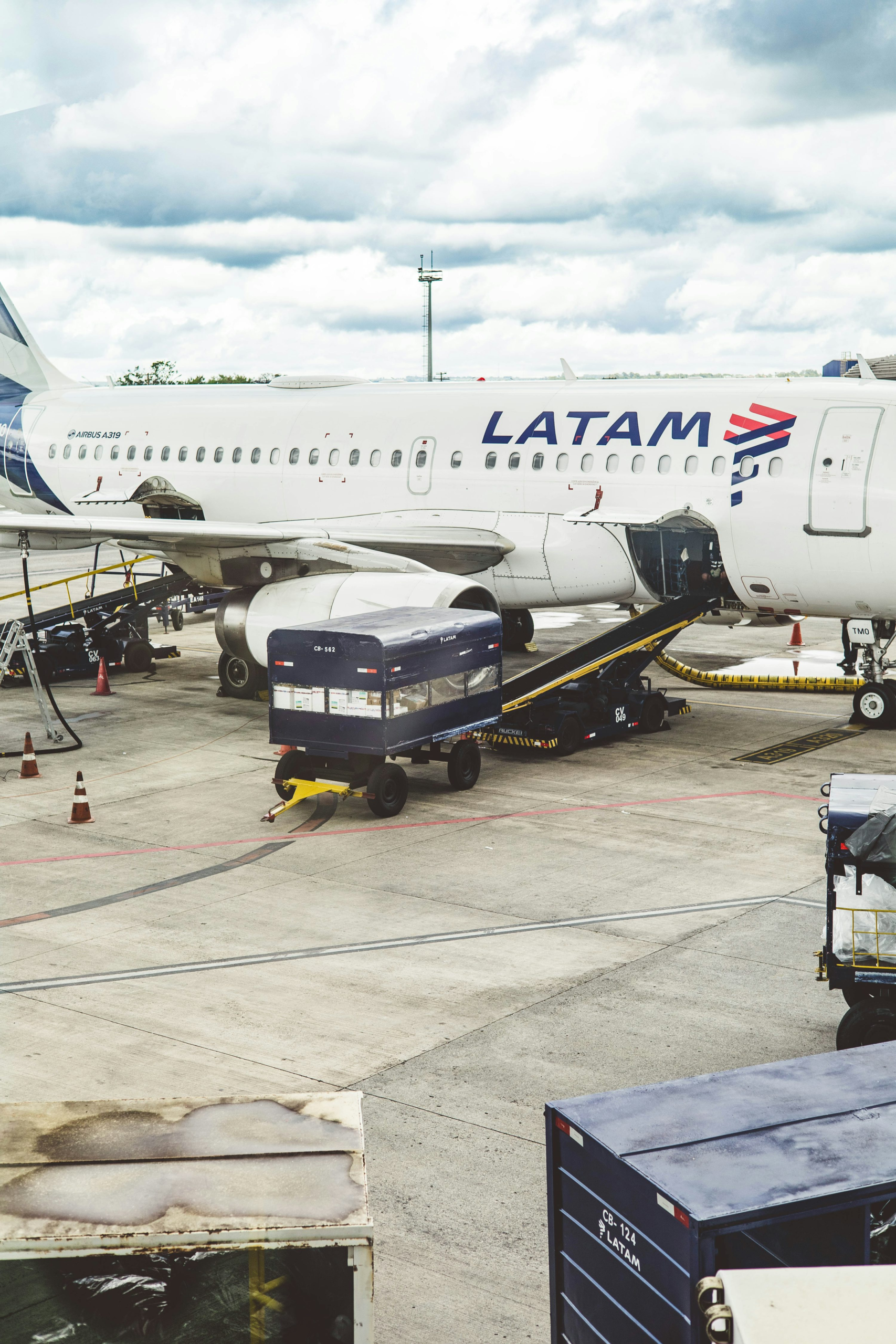 WFS opens Lyon air cargo terminal WFS opens Lyon air cargo terminal