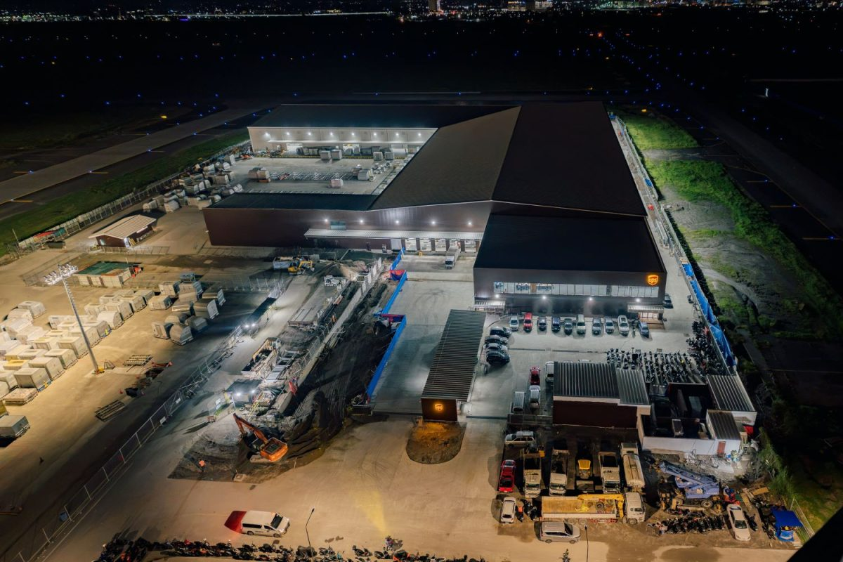 UPS opens m-plus international air hub at Clark UPS opens m-plus international air hub at Clark
