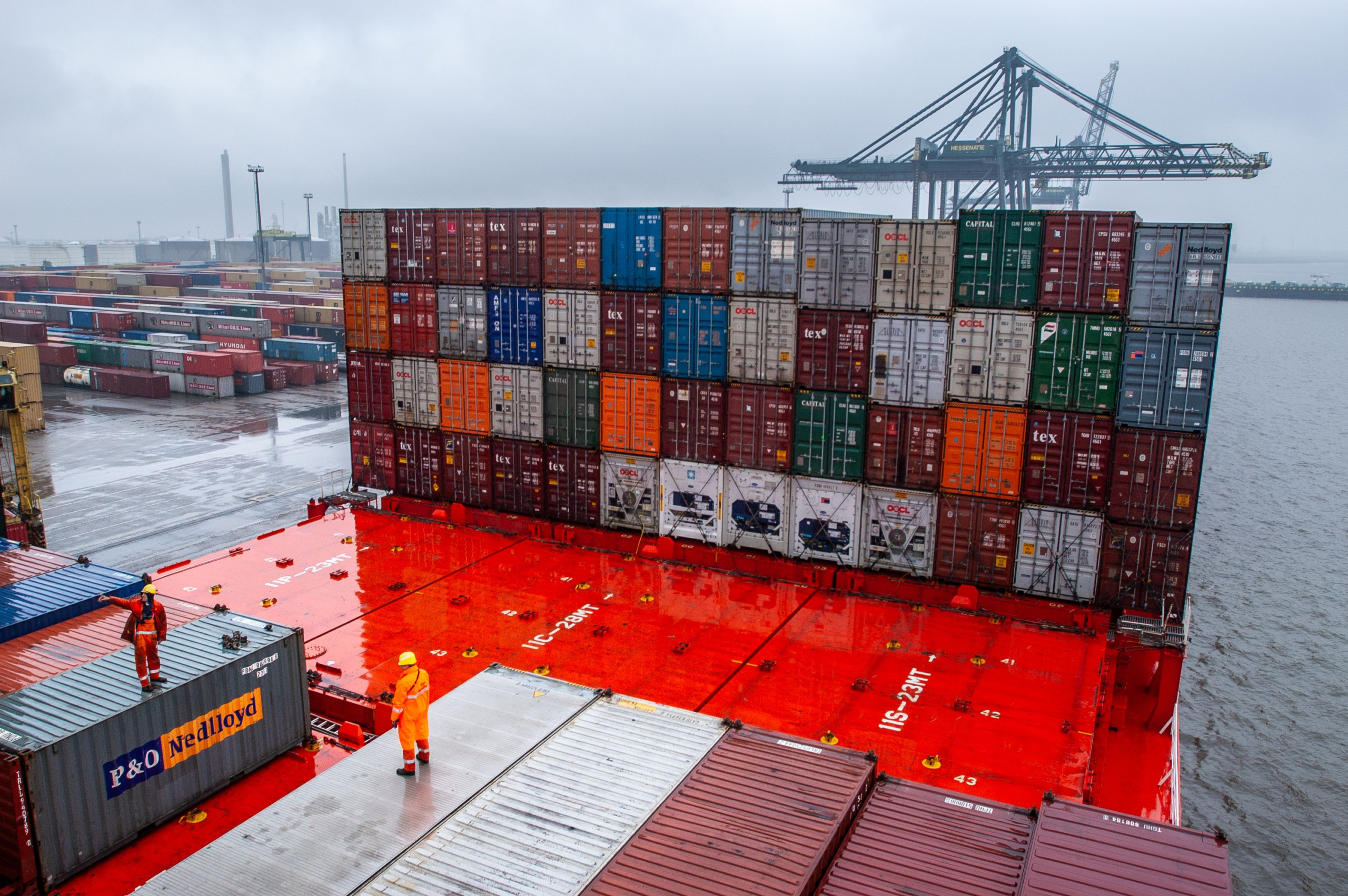 US consults on extending China-linked port fee suspension