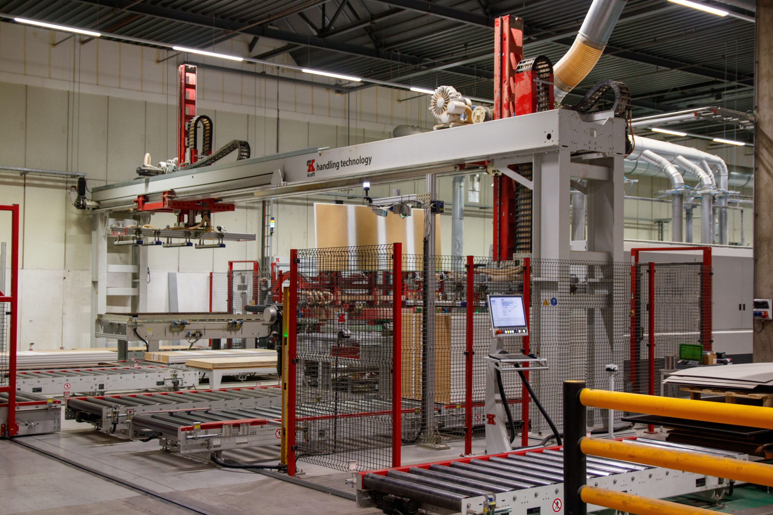 Körber takes stake in NAiSE to integrate warehouse fleets
